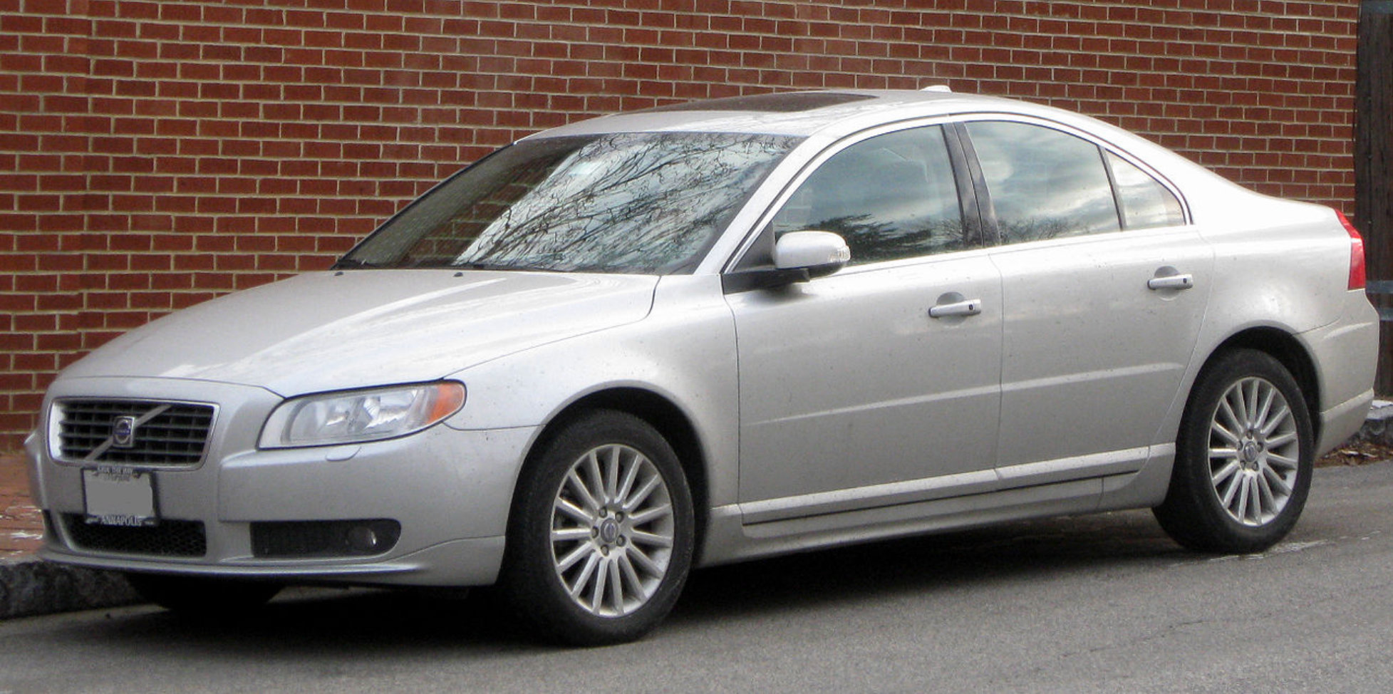 2010 Volvo S80 Service & Repair Manual Software preview img 1