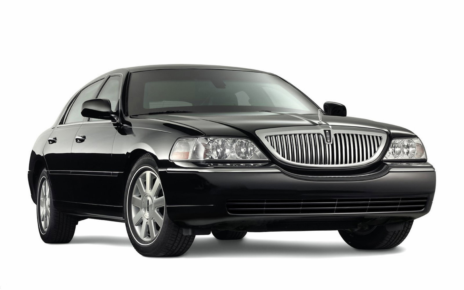 2003-2011 Lincoln Town Car Service & Repair Manual preview img 1