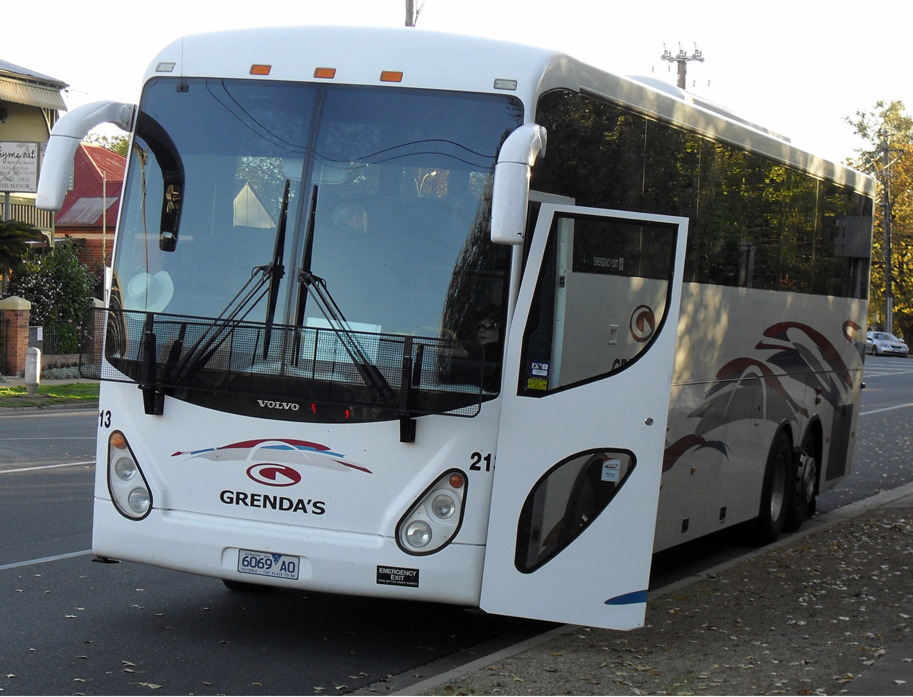 VOLVO B12B, Lorry and Bus Service and Repair Manual preview img 1