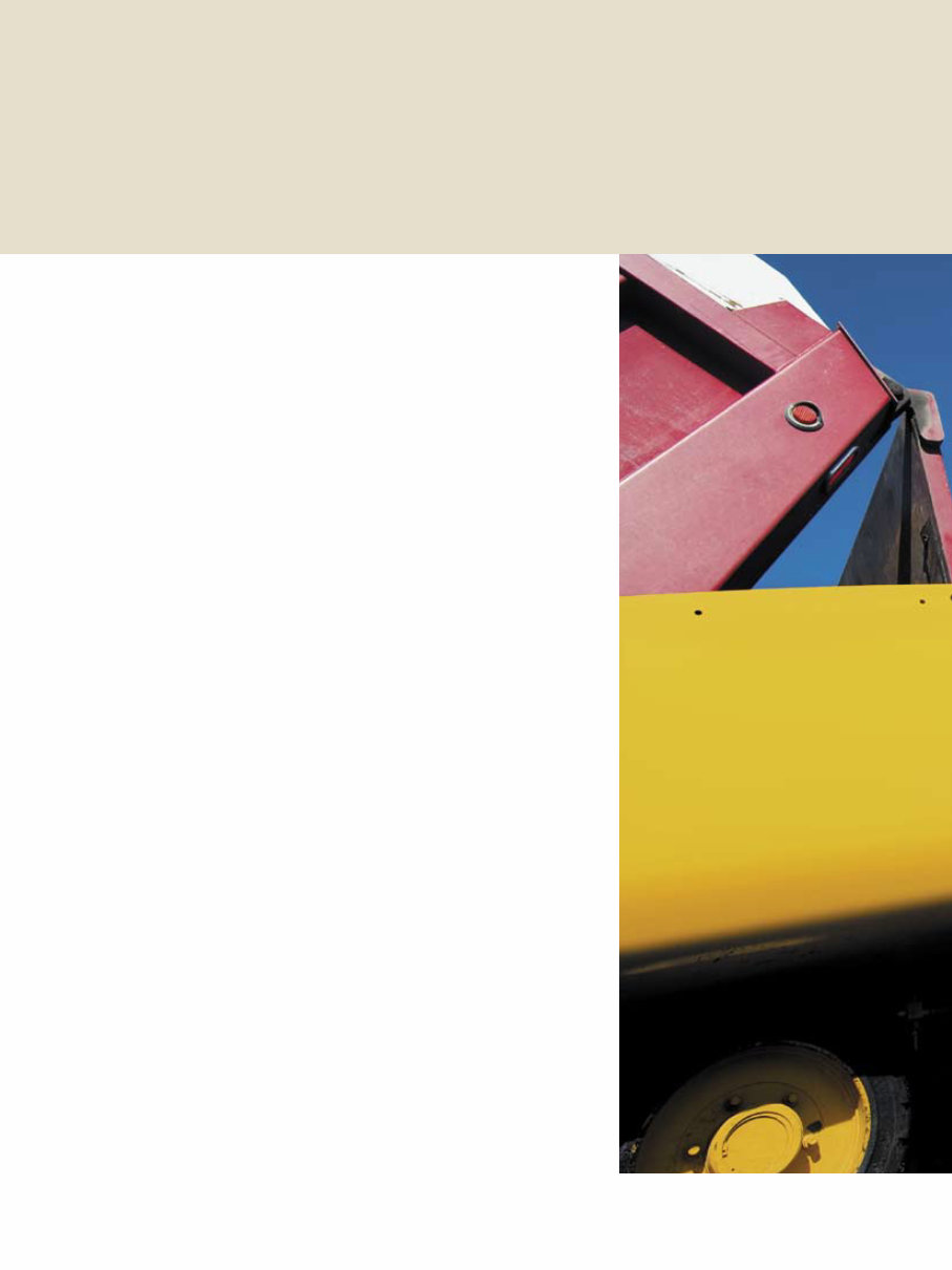 VOLVO PF6170 WHEELED PAVER Service and Repair Manual preview img 2