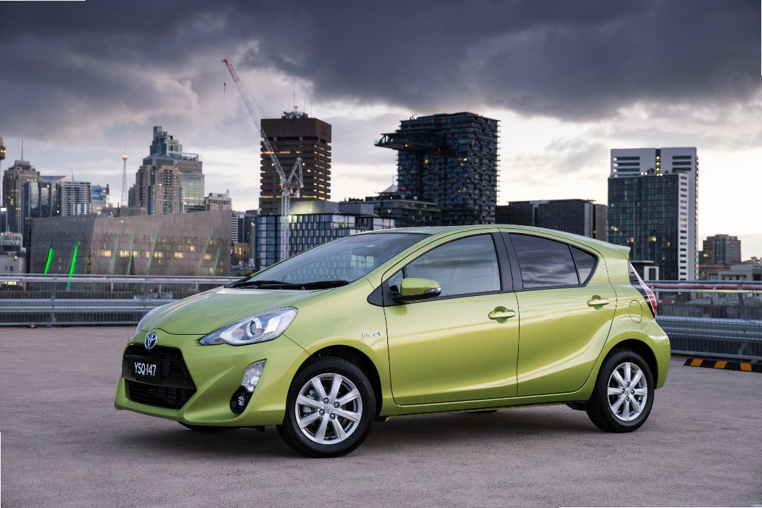 2012 Toyota Prius C Service & Repair Manual preview img 1