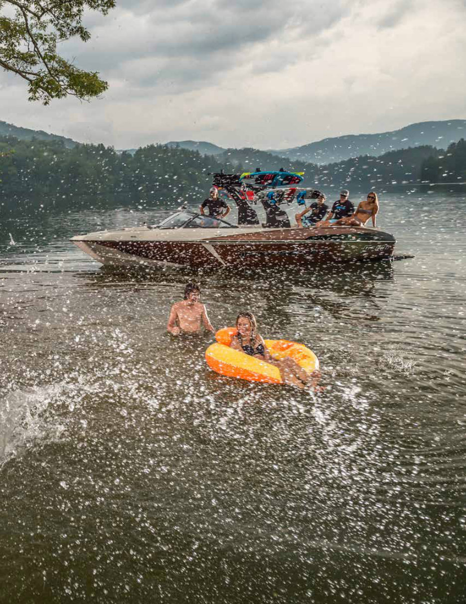 2017 Malibu Boats Owners Manual preview img 5